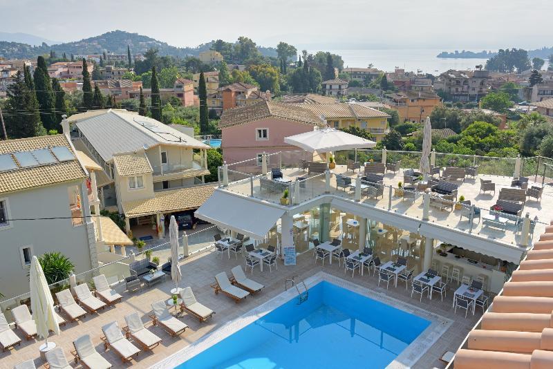 Palapart Gikas Suites And Studios Gouviá Exterior foto