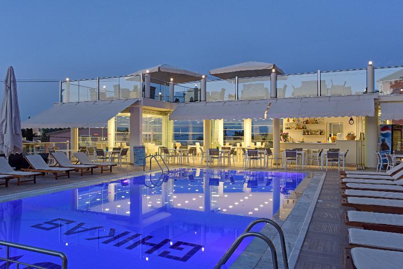 Palapart Gikas Suites And Studios Gouviá Exterior foto